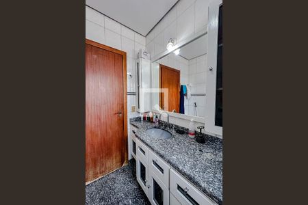 Apartamento à venda com 278m², 4 quartos e 3 vagasBanheiro