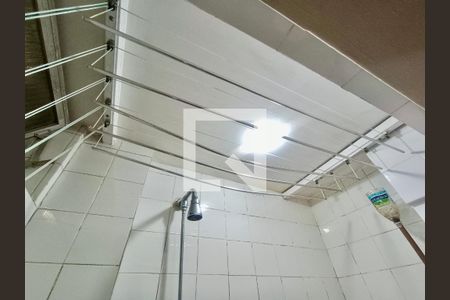 Apartamento à venda com 98m², 3 quartos e 1 vaga Apartamento à venda com 98m², 3 quartos e 1 vagaBanheiro serviço