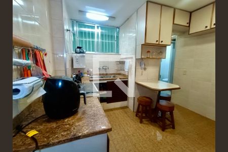 Apartamento à venda com 98m², 3 quartos e 1 vaga Apartamento à venda com 98m², 3 quartos e 1 vagaCopa Cozinha
