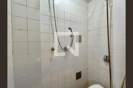 Apartamento à venda com 98m², 3 quartos e 1 vaga Apartamento à venda com 98m², 3 quartos e 1 vagaBanheiro serviço