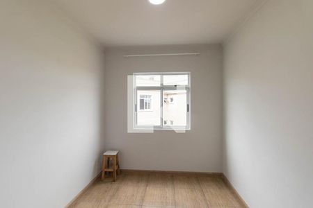 Quarto 1 de apartamento para alugar com 2 quartos, 60m² em Cidade Industrial de Curitiba, Curitiba