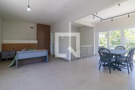 Casa para alugar com 300m², 3 quartos e 3 vagasCobertura