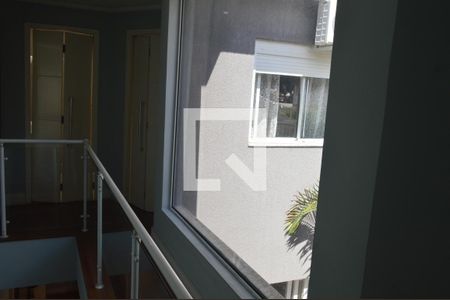 Casa à venda com 218m², 3 quartos e 2 vagasEscada