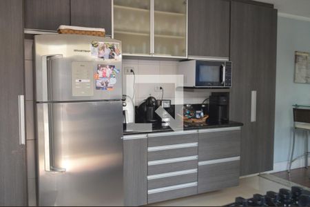 Casa à venda com 218m², 3 quartos e 2 vagasCozinha