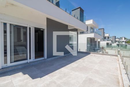 Casa para alugar com 300m², 3 quartos e 3 vagasVaranda