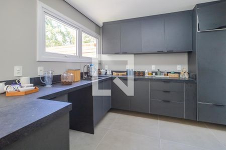 Casa para alugar com 300m², 3 quartos e 3 vagasCozinha