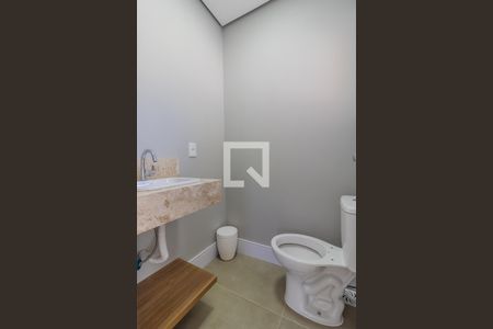 Casa para alugar com 300m², 3 quartos e 3 vagasLavabo