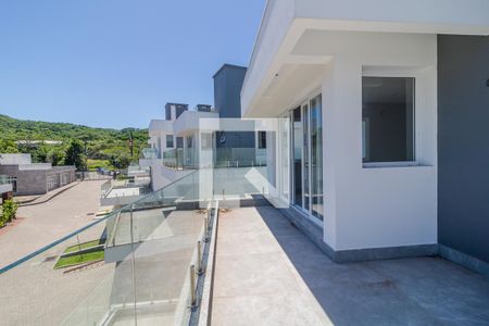 Casa para alugar com 300m², 3 quartos e 3 vagasVaranda