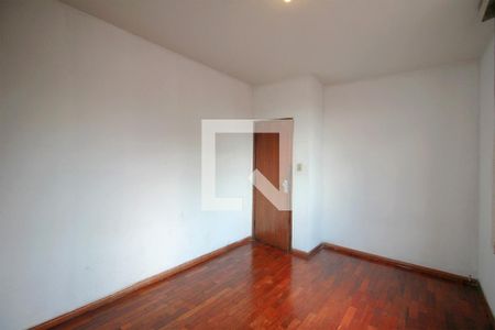 Quarto 1 de casa à venda com 3 quartos, 400m² em Santa Efigênia, Belo Horizonte