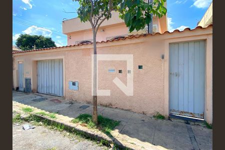Casa à venda com 400m², 3 quartos e sem vagaFachada