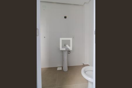 Casa para alugar com 300m², 3 quartos e 3 vagasBanheiro de serviço