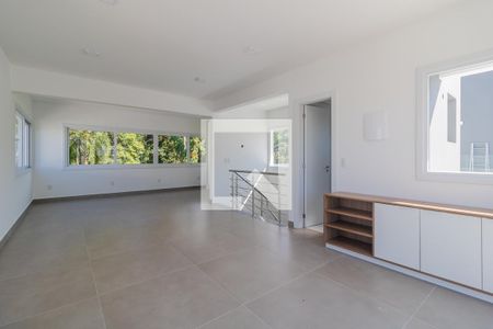 Casa para alugar com 300m², 3 quartos e 3 vagasCobertura