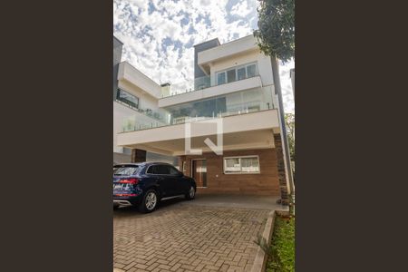 Casa para alugar com 300m², 3 quartos e 3 vagasFachada da Residencia