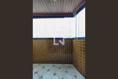 Apartamento para alugar com 101m², 3 quartos e 2 vagas Apartamento para alugar com 101m², 3 quartos e 2 vagasSacada do Quarto 2