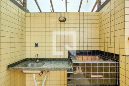 Apartamento para alugar com 101m², 3 quartos e 2 vagas Apartamento para alugar com 101m², 3 quartos e 2 vagasÁrea comum - Churrasqueira