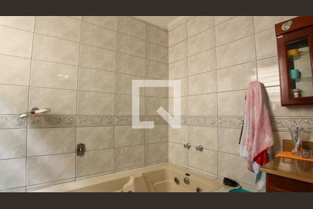 Casa à venda com 123m², 4 quartos e 2 vagas Casa à venda com 123m², 4 quartos e 2 vagasBanheiro Quarto 1