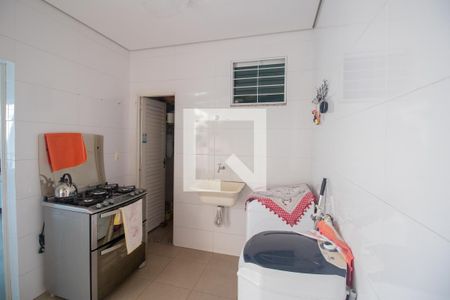 Casa à venda com 175m², 3 quartos e 2 vagas Casa à venda com 175m², 3 quartos e 2 vagasÁrea de Serviço