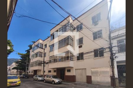 Apartamento para alugar com 104m², 3 quartos e 1 vagaFachada e portaria