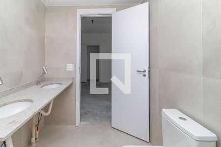 Apartamento à venda com 190m², 4 quartos e 3 vagasBanheiro da Suíte 2