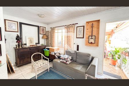 Casa à venda com 200m², 3 quartos e 2 vagasEdícula - Cobertura