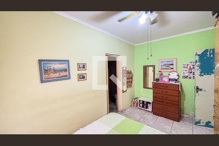 Casa à venda com 200m², 3 quartos e 2 vagasSuite