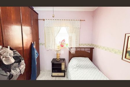 Casa à venda com 200m², 3 quartos e 2 vagasQuarto 1