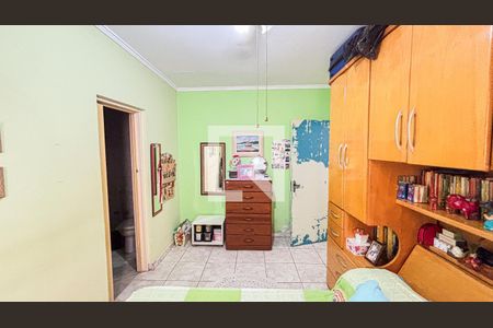 Casa à venda com 200m², 3 quartos e 2 vagasSuite