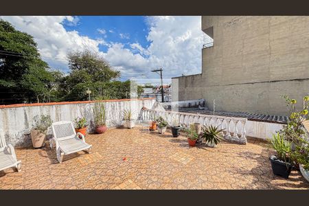 Casa à venda com 200m², 3 quartos e 2 vagasEdícula - Cobertura