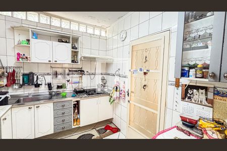 Casa à venda com 200m², 3 quartos e 2 vagasCozinha