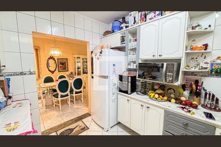 Casa à venda com 200m², 3 quartos e 2 vagasCozinha