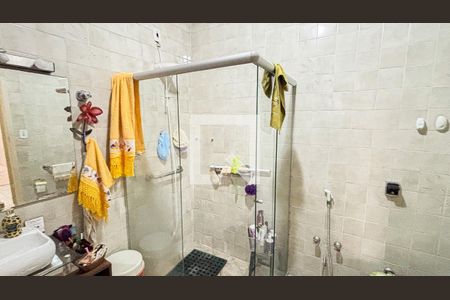 Casa à venda com 200m², 3 quartos e 2 vagasBanheiro da Suíte