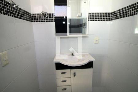 Casa de condomínio à venda com 185m², 6 quartos e 2 vagasBanheiro da Suíte 4