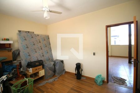 Casa de condomínio à venda com 185m², 6 quartos e 2 vagasQuarto 6 Suíte