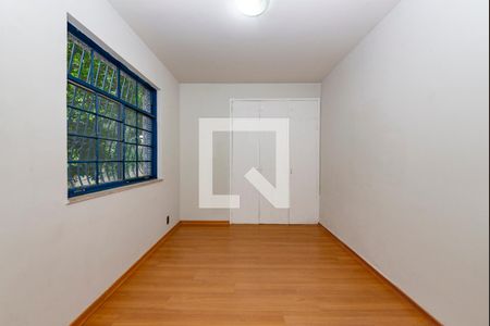Apartamento à venda com 110m², 3 quartos e 1 vagaQuarto 2