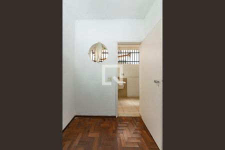 Apartamento à venda com 110m², 3 quartos e 1 vagaÁrea de Serviço