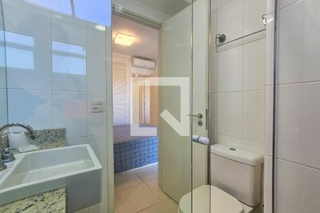 Apartamento para alugar com 81m², 2 quartos e 2 vagas Apartamento para alugar com 81m², 2 quartos e 2 vagasBanheiro da Suíte 1