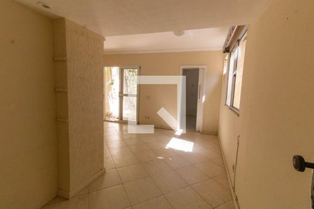 Casa à venda com 437m², 7 quartos e 3 vagas Casa à venda com 437m², 7 quartos e 3 vagasSuíte