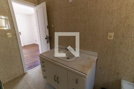 Casa à venda com 437m², 7 quartos e 3 vagas Casa à venda com 437m², 7 quartos e 3 vagasBanheiro da Suíte