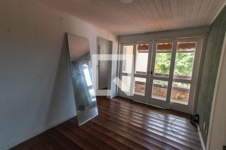 Hall de casa à venda com 7 quartos, 437m² em Piratininga, Niterói