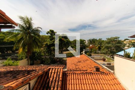 Casa à venda com 437m², 7 quartos e 3 vagas Casa à venda com 437m², 7 quartos e 3 vagasVista da Suíte