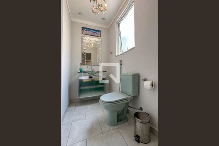 Apartamento à venda com 700m², 6 quartos e 1 vagaLavabo 01 - 1 andar