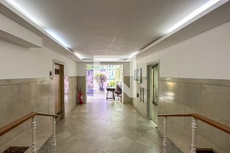 Apartamento à venda com 700m², 6 quartos e 1 vagaEntrada