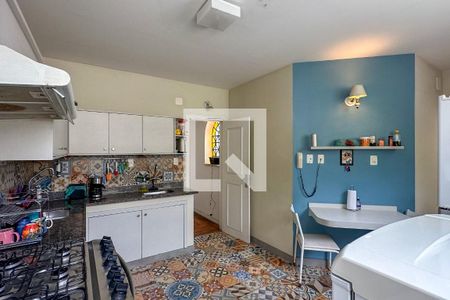 Apartamento à venda com 700m², 6 quartos e 1 vagaCozinha - 1 andar