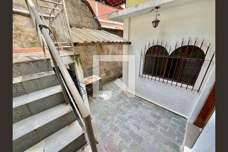 Casa à venda com 500m², 2 quartos e 4 vagas Casa à venda com 500m², 2 quartos e 4 vagasÁrea de Serviço