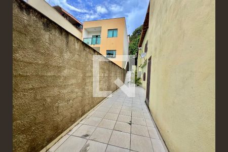 Casa à venda com 500m², 2 quartos e 4 vagas Casa à venda com 500m², 2 quartos e 4 vagasAcesso a casa de baixo