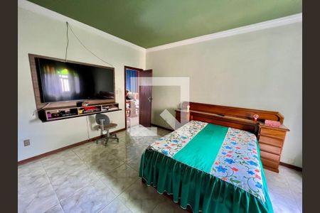 Casa à venda com 500m², 2 quartos e 4 vagas Casa à venda com 500m², 2 quartos e 4 vagasQuarto 2