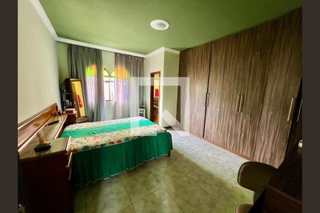 Casa à venda com 500m², 2 quartos e 4 vagas Casa à venda com 500m², 2 quartos e 4 vagasQuarto 2