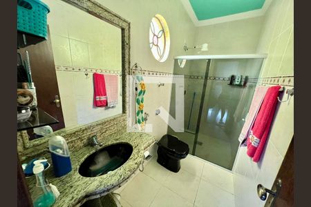 Casa à venda com 500m², 2 quartos e 4 vagas Casa à venda com 500m², 2 quartos e 4 vagasBanheiro da Suíte