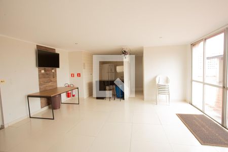 Apartamento à venda com 72m², 3 quartos e 1 vaga Apartamento à venda com 72m², 3 quartos e 1 vagaÁREA COMUM- SALÃO DE FESTAS
