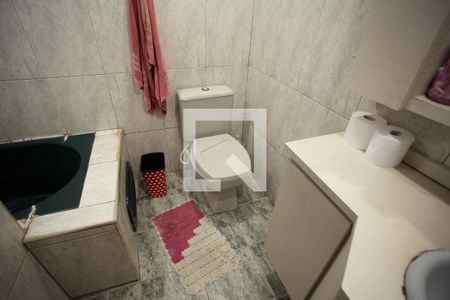 Apartamento à venda com 72m², 3 quartos e 1 vaga Apartamento à venda com 72m², 3 quartos e 1 vagaBANHEIRO